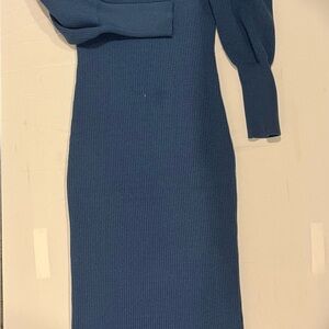 Elegant Blue Knit Dress